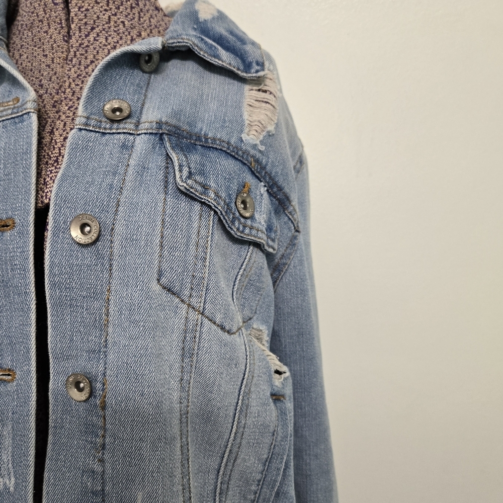 Women's Ci Sono Distressed Denim Jacket Size Large - Picture 4 of 7